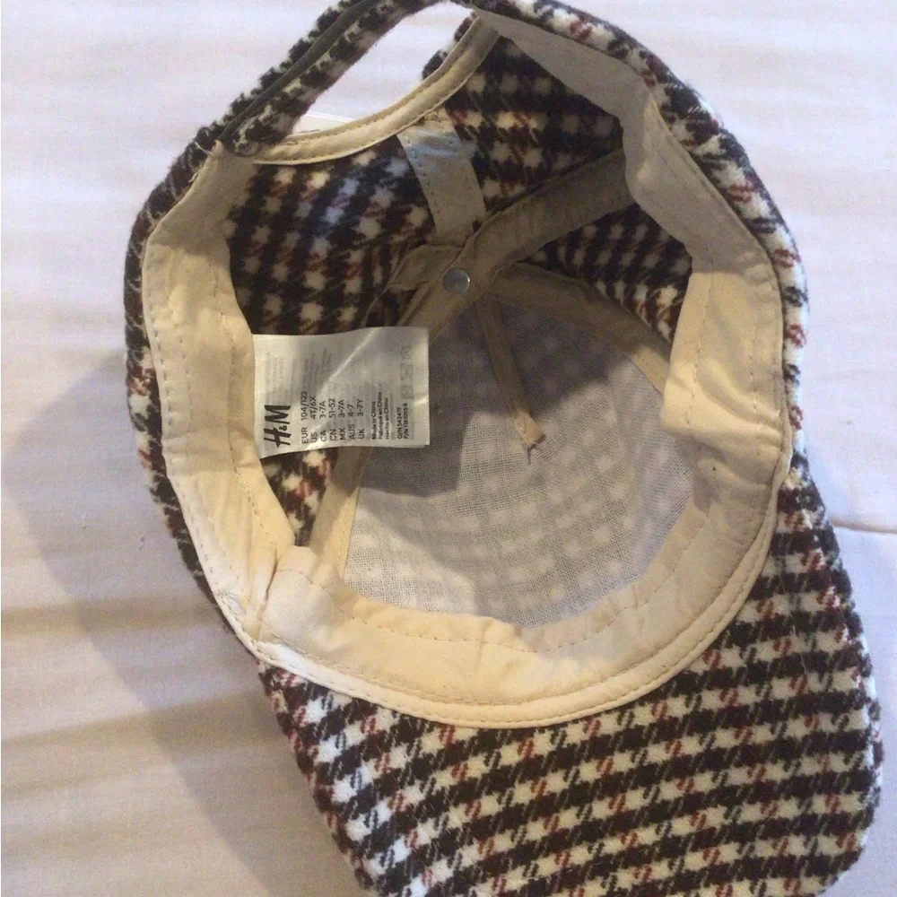 H&M brown cream